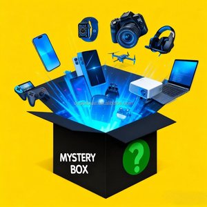 Lucky Electronics Vintage Mystery Festival Caja de regalo Random 4G 5G Dispositivos IPS Pantalla Ranura SIM 3G Secret Electronics Reloj de goma - Product Image 1