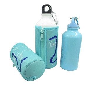 Bouteille d'eau sport en néoprène et aluminium grande capacité 600 ml avec housse décontractée à fermeture éclair, portable, durable, pliable, pour pique-nique et voyage, tendance - Product Image 2