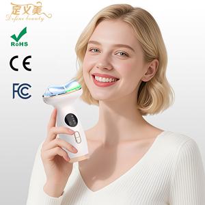 Perangkat kecantikan wajah Leher 3-in-1 portabel, perangkat USB Plug alat perawatan kulit rumah, getaran mikro untuk mengencangkan kulit, memahat wajah - Product Image 1