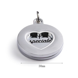 Colgante de Corazón Redondo Plateado con Baño de Rodio, Diseño Sencillo, Llavero de Amor para Mujer - Product Image 2