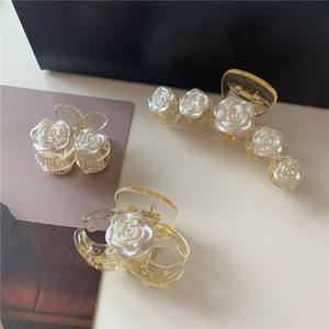 <span class=keywords><strong>PL</strong></span> nueva moda elegante Camelia flor coreana Simple transparente tiburón garra Clip mujeres lujo romántico accesorios para el cabello - Product Image 4