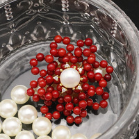 Broche de luxe baroque exagérée avec pompon, perles rondes en corail et perles, pour femmes et filles, accessoire de bijoux pour costume, corsage et soirée