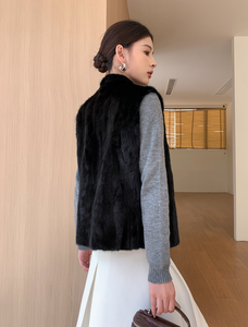 Gilet in Vera Pelliccia <span class=keywords><strong>di</strong></span> <span class=keywords><strong>Visone</strong></span> 100% Nero Classico, Giacca Senza Maniche <span class=keywords><strong>di</strong></span> Alta Qualità, Lussuoso Capospalla in Pelliccia Soffice - Product Image 3