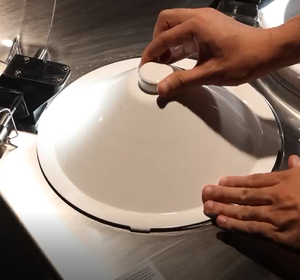 マイルズアイスクリームマシン用の夜間保管用断熱カバー（夜間保管モード） - Product Image 1