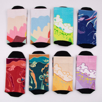 Chaussettes de travail sublimées par tie-dye pour hommes avec cupcakes animés et impression Chaussettes imprimées par sublimation pour l'école