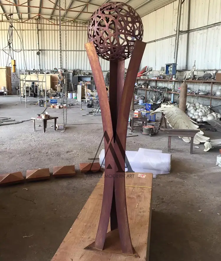 Colonne arrugginite da giardino in acciaio Corten per esterni personalizzate