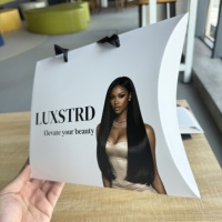 Boîte en papier personnalisée avec logo pour extensions de cheveux, avec poignée en ficelle, élégante boîte coussin pour l'emballage de mèches de cheveux