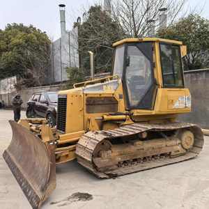 Bulldozer sobre orugas CAT usado D4G 2016 motor original de Japón a la venta - Product Image 1