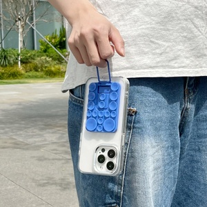Support de Téléphone à Ventouses en Silicone de Haute Qualité, Tapis à Ventouses en Silicone, Accessoires de Support pour Téléphone Mobile - Product Image 6