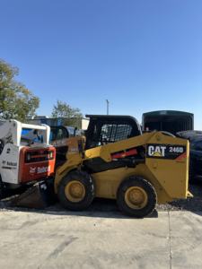 لودر بحمولة <span class=keywords><strong>3</strong></span> طن بسعر رخيص، لودر انزلاقي التوجيه كاتربيلر <span class=keywords><strong>CAT</strong></span> 246D مستعمل - Product Image 6