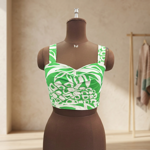 Conjunto de Top Corto con Tirantes Finos y Estampado Tropical Verde y Blanco, Estilo Informal, Poliéster Ecológico y Transpirable - Product Image 4