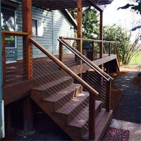 Rampes de câble métallique en acier inoxydable minimalistes modernes pour la protection d'escalier de pont extérieur pour les hôtels avec tension horizontale
