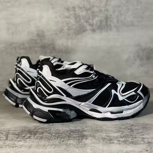 Chaussures de sport rétro à semelle épaisse 2025 - Tendance mode décontractée de luxe léger, respirantes et antidérapantes - Product Image 4