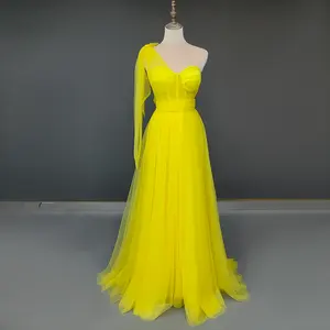 Alta Qualidade Sexy Yellow Tulle Um Ombro Evening Party Dress Sem Mangas Open Back Bridesmaid Vestidos para As Mulheres 2023 Vestidos