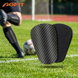 Oferta Especial: <span class=keywords><strong>Espinilleras</strong></span> de Protección de Fibra de <span class=keywords><strong>Carbono</strong></span> para Fútbol, Mini <span class=keywords><strong>Espinilleras</strong></span> de Fútbol - Product Image 1