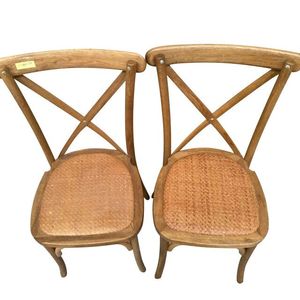 Français À Manger Hôtel Château Location Chaise Événement Chaise À Dossier Croisé - Product Image 1