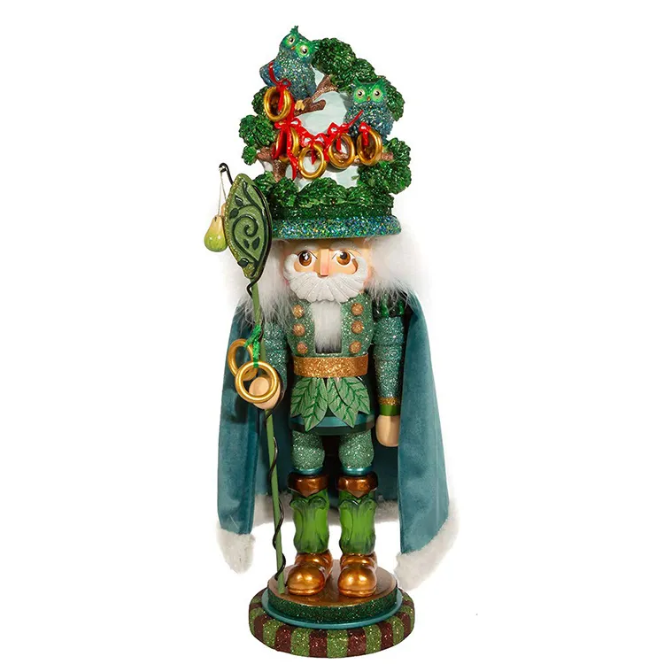 Hot Selling Festive Christmas Ornaments Traditional Wooden Green Nutcracker For Shelves