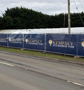 Vinyl Biểu Ngữ In Ấn Tùy Chỉnh Biểu Ngữ Thể Thao Tổ Chức Sự Kiện Quảng Cáo Tùy Chỉnh In Hàng Rào Bìa Lưới Biểu Ngữ Hàng Rào Biểu Ngữ - Product Image 3