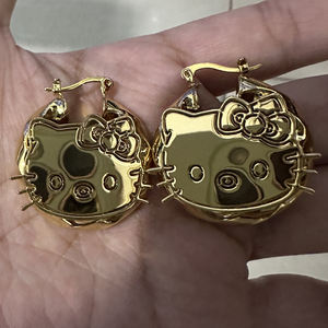 UWIN Schattige HK Twist Creolen Op Maat Gemaakt Cartoon Katten Roestvrijstalen Bamboe Creolen HK Oorbellen voor Kinderen of Vrouwen - Product Image 2