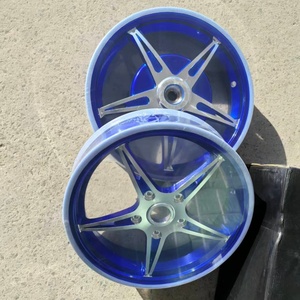 Roues de <span class=keywords><strong>moto</strong></span> CNC en aluminium pour Vespa - 12*3.0J Avant & Arrière Ajustement direct |   Adapté aux climats tropicaux et tempérés - Product Image 2