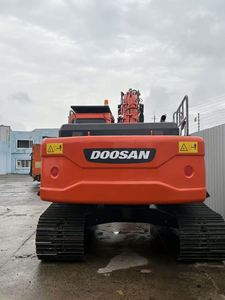 DOOSAN DX340 34 tonnes, 90% neuf, d'origine Corée, avec moteur EPACE, excavatrice agricole d'occasion de type chenillé 225 pour le terrassement - Product Image 5