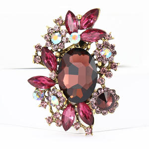 Joyería de Regalo Elegante de Alta Gama, Accesorios Versátiles para Mochila de Lujo Ligero, Exquisito Pin de Joyería con Diamantes de Imitación para Mujer, para Banquete - Product Image 2