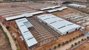 Tùy chỉnh phong cách xây dựng trước nhà cừu kết cấu thép cừu đổ không gian khung thép cấu trúc - Product Image 2