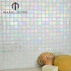 Piastrelle Quadrate Piccole in Pietra Persiana Iridium Oyster Bianco Iridescente Mosaico - Product Image 3