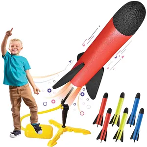 لعبة قاذفة صواريخ للأطفال يطلق النار حتى القدمين صواريخ فوم ملونة وقاذف قوي لعبة ممتعة للأطفال في الهواء الطلق