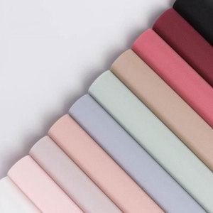 Rollo de Papel de Regalo Floral Impermeable, Papel de Embalaje de Color Sólido para Ramos de Flores, Regalos y Manualidades - Product Image 3