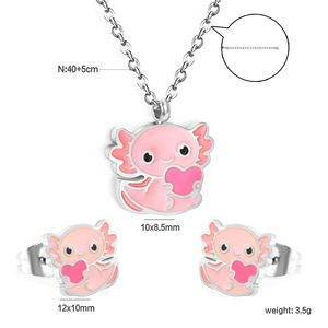 Conjunto de collar y pendientes de acero inoxidable con diseño de pequeño monstruo para mujer, regalo, joyería, estilo de dibujos animados, color rosa - Product Image 5