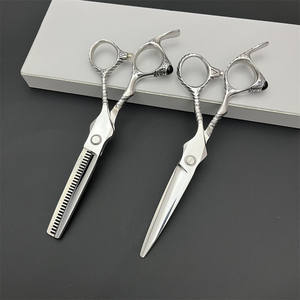 กรรไกรตัดผม Dmx ขนาด 60 นิ้ว ทำจากเหล็กกล้าไร้สนิม 440C กรรไกรซอยผมสำหรับคนถนัดขวา ชุดอุปกรณ์เสริมสวย - Product Image 1