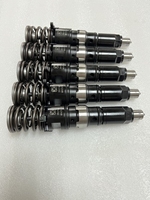 Los inyectores de combustible diésel del motor son T402742, T402743, 4647615 y 4647614.