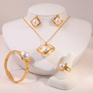 جديد رائج البيع قلادة اللؤلؤ مجموعة القرط فستان الزفاف اكسسوارات الموضة مجموعة المجوهرات بالجملة - Product Image 2