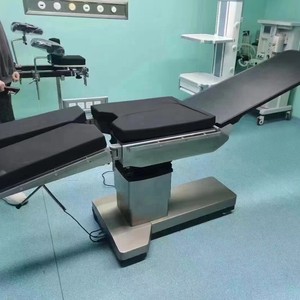 Table d'opération électrique gynécologique YC-D5 2100*600*600mm, lit d'accouchement médical avec certification CE pour usage clinique - Product Image 4