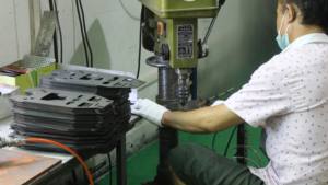 الصب للاستخدام المنزلي ختم الانحناء يتميز النحاس الصلب أقواس الألومنيوم قوالب اقتصادية - Product Image 2