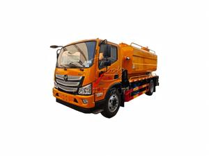 Camion de nettoyage de canalisations FOTON 10m³ avec moteur Cummins 156HP et cabine confortable pour le désagréement des fosses septiques communautaires et des petits réseaux municipaux - Product Image 1