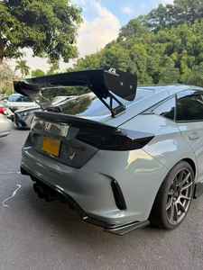 Léger et agressif : Amélioration du capot en fibre de carbone pour Honda Civic Type R FL5 - Product Image 1