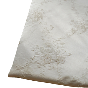 Tissu Jacquard Brocart Français Doré 100% Polyester Textile Floral pour Robe et Vêtement de Mariage - Product Image 1