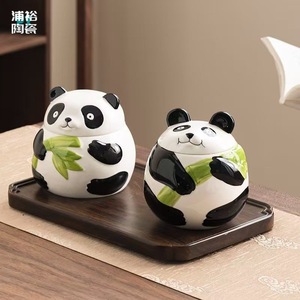 Boîte à thé en céramique Panda, ronde, taille M, avec couvercle, pot de rangement de style chinois pour le thé, pot hermétique résistant à l'humidité - Product Image 1