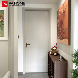 Pinai หลักประตูไม้ออกแบบด้าน<span class=keywords><strong>หน้า</strong></span>หมุนประตูทางเข้าสำหรับ<span class=keywords><strong>บ้าน</strong></span> - Product Image 2