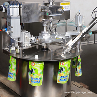 Machine de remplissage automatique de sachets à bec verseur de haute précision pour liquides (shampoing, huile, jus, lait, yaourt) – Capsuleuse verticale efficace pour sachets