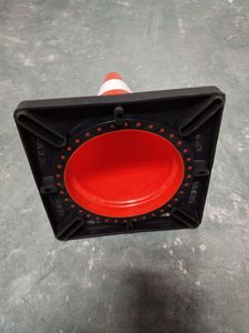 45cm White Reflective <b>Red</b> <b>Material</b> Flexible PVC Road Safety PVC for Roadway Safety - Product Image 5