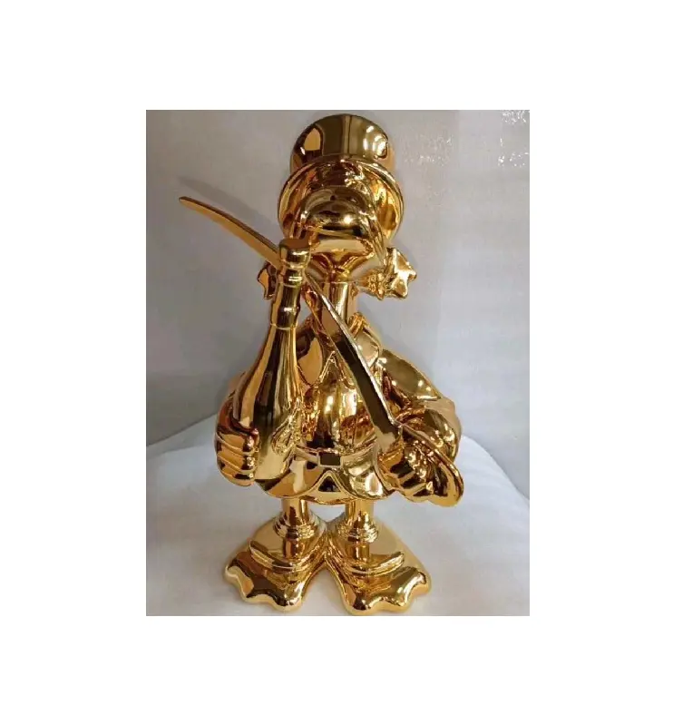 Hot-sale Fashionable Indoor Resin Decor Electroplating Alec Monopoly Scrooge Mc duck Statue Donald Duck Resin Art And Crafts