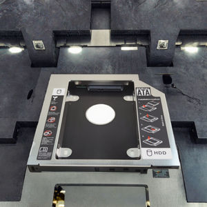 กล่องใส่ฮาร์ดดิสก์แล็ปท็อป Welltop คุณภาพสูง ขนาด 9.0 มม./12.7 มม. ทำจากอะลูมิเนียม สำหรับใส่ฮาร์ดดิสก์แล็ปท็อปขนาด 9.5 มม. - Product Image 3