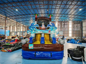 מגלשת מים מתנפחת בצבע שיש בצורת ספינת פיראטים עם בריכה למכירה - Product Image 4