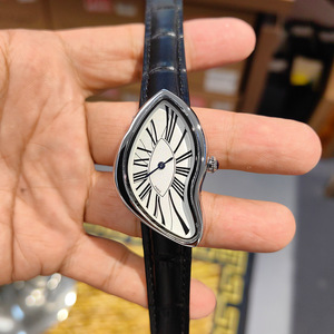 Orologio al Quarzo PINTIME 3287L con Design Surrealista Effetto Fusione, Stile Artistico Vintage Unico, Cinturino in Pelle, Orologio Elegante da <span class=keywords><strong>Uomo</strong></span> e Donna, Idea Regalo - Product Image 2