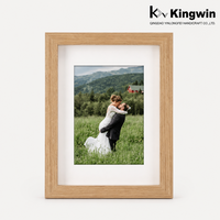 Cadres photo verticaux classiques Fuling en bois naturel 6x8 pouces, durables, légers, écologiques, en plexiglas, pour présentation sur table, pour la maison