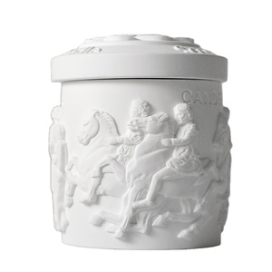 Wholesale Creative Gift Scented Candle Ornaments Niche Statue Soy Wax Scented Candle with Gift Box