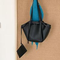 PU-Leder Polyester-Futter Wasserabweisende Diebstahlsichere Solarpanel-Damen-Tragetasche Kettenverschluss Sommer Ganzjahres-Tasche